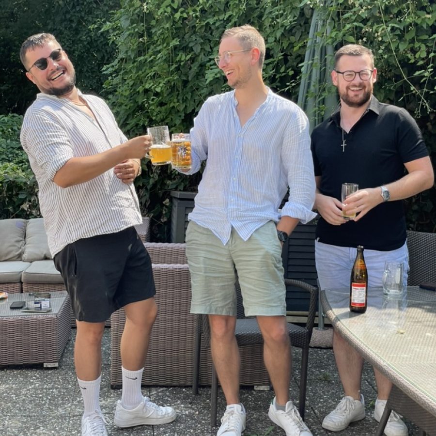 88013292-B8C0-4095-9468-A92765886F74_1_105_c